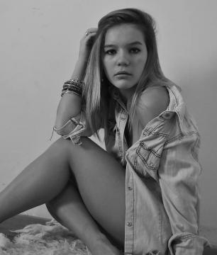 Ella96 aus Bayern,Deutschland